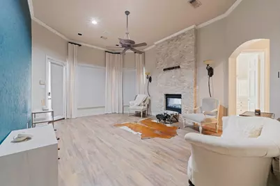 921 Fairway View Drive, Mansfield, TX 76063 - Photo 14