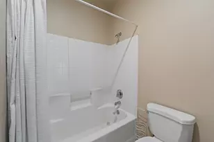 921 Fairway View Dr, Mansfield, TX 76063 - Photo 24