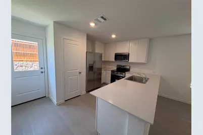 5330 Cinnamon Lane, Princeton, TX 75407 - Photo 6