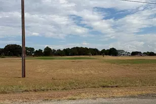 181 Nocona Dr, Nocona, TX 76255 - Photo 1