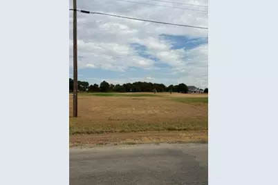 181 Nocona Drive, Nocona, TX 76255 - Photo 2