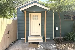 2681 Texas Dr, Dallas, TX 75211 - Photo 14