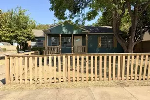 2681 Texas Dr, Dallas, TX 75211 - Photo 1
