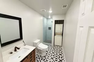 2681 Texas Dr, Dallas, TX 75211 - Photo 18