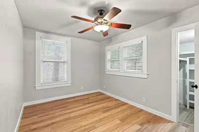 203 N Pendell Avenue, Cleburne, TX 76033 - Photo 18