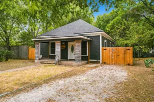 203 N Pendell Ave, Cleburne, TX 76033 - Photo 2