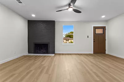 3216 Sharon Street, Dallas, TX 75211 - Photo 2
