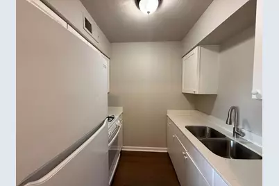 808 Blaylock Drive #202, Dallas, TX 75203 - Photo 10