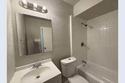 808 Blaylock Drive #202, Dallas, TX 75203 - Photo 20