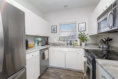 4111 Cole Avenue #30, Dallas, TX 75204 - Photo 10