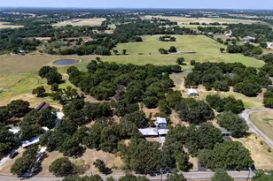 3741 County Rd 423, Cleburne, TX 76031 - Photo 22