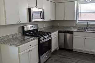 9201 Raymond Ave, White Settlement, TX 76108 - Photo 8