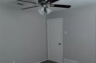 9201 Raymond Ave, White Settlement, TX 76108 - Photo 14