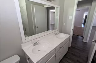 9201 Raymond Ave, White Settlement, TX 76108 - Photo 18