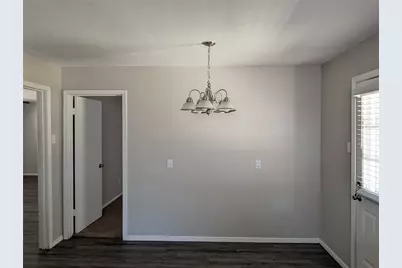 9201 Raymond Avenue, White Settlement, TX 76108 - Photo 6