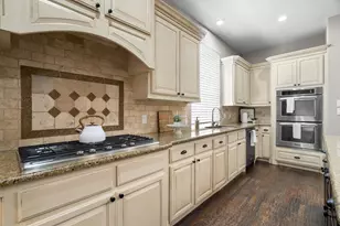 9161 Cedar Ridge, Lantana, TX 76226 - Photo 12