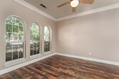 6101 Copperfield Drive, Arlington, TX 76001 - Photo 6