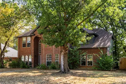 6101 Copperfield Drive, Arlington, TX 76001 - Photo 2