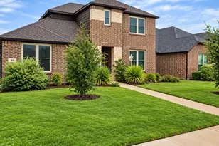 44 River Oaks Blvd, Waxahachie, TX 75165 - Photo 2