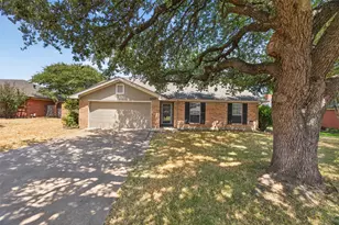1217 Stonelake Dr, Cleburne, TX 76033 - Photo 1