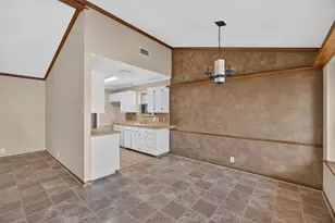 1217 Stonelake Dr, Cleburne, TX 76033 - Photo 8