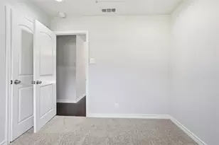 7248 Walling Ln, Dallas, TX 75231 - Photo 16
