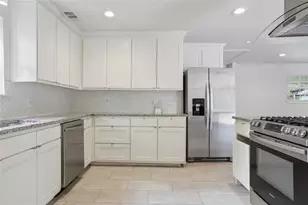 7248 Walling Ln, Dallas, TX 75231 - Photo 6