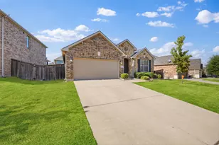 916 Llano Falls Dr, McKinney, TX 75071 - Photo 2