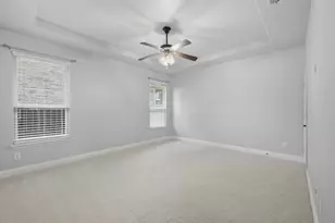 916 Llano Falls Dr, McKinney, TX 75071 - Photo 18