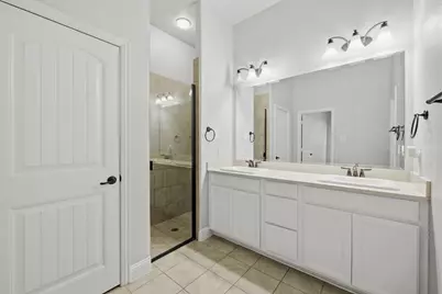 916 Llano Falls Drive, McKinney, TX 75071 - Photo 16