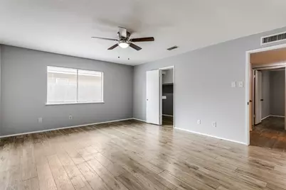7504 Portman Avenue, Fort Worth, TX 76112 - Photo 10