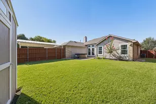 2722 Covington Dr, Garland, TX 75040 - Photo 34