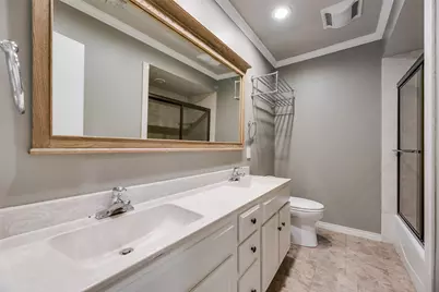 9911 Hurley Way, Dallas, TX 75220 - Photo 8