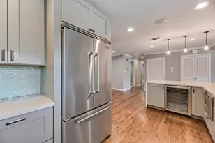 9911 Hurley Way, Dallas, TX 75220 - Photo 4