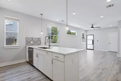 1042 Rosemont Street #2, Austin, TX 78723 - Photo 4