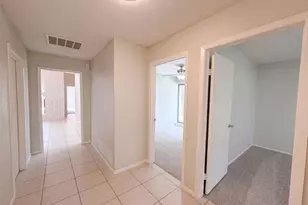 742 Hummingbird Cir, Lewisville, TX 75067 - Photo 16