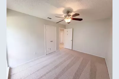 742 Hummingbird Circle, Lewisville, TX 75067 - Photo 20