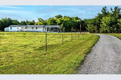 2004 Flowing Wells Road, Pottsboro, TX 75076 - Photo 22