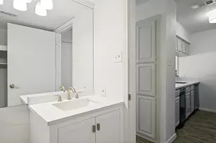 18240 Midway Rd, Dallas, TX 75287 - Photo 14