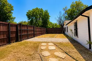 7631 Olusta Dr, Dallas, TX 75217 - Photo 30