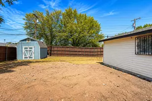 7631 Olusta Dr, Dallas, TX 75217 - Photo 28