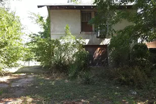 602 NW 4th Ave, Mineral Wells, TX 76067 - Photo 4