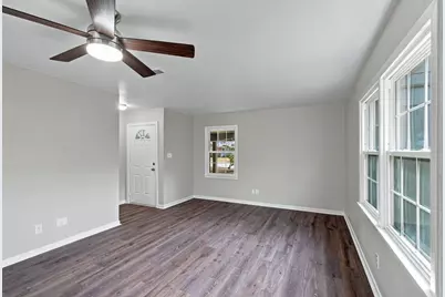 3300 Leith Avenue, Fort Worth, TX 76133 - Photo 6