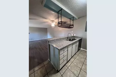 5604 Boca Raton Boulevard #151, Fort Worth, TX 76112 - Photo 4