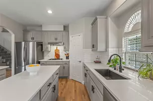 13909 Sparrow Hill Dr, Little Elm, TX 75068 - Photo 12