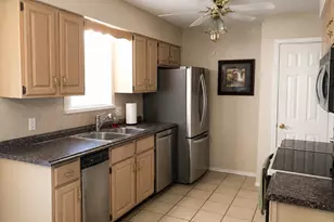 3537 Shady Brook Dr, Bedford, TX 76021 - Photo 4