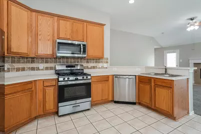 7932 Glenway Drive, Dallas, TX 75249 - Photo 10
