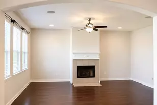 1713 Liberty Dr, Providence Village, TX 76227 - Photo 4