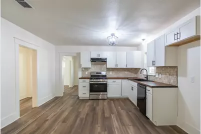 1325 Highland Avenue, Abilene, TX 79605 - Photo 10