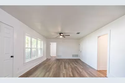 1325 Highland Avenue, Abilene, TX 79605 - Photo 12